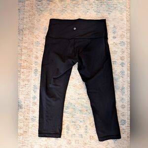 Lululemon 7/8 Straight Cut Super Soft Leggings